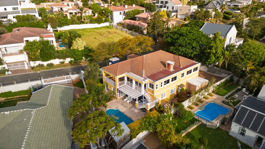 6 Bedroom Property for Sale in Olive Grove Western Cape